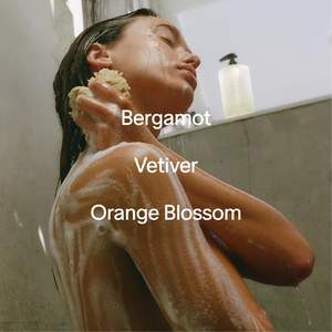 Gel Douche Blanchissant Naturel pour Tous Types de Peau avec Antioxydant Niacinamide & Acide Hyaluronique - Product Image 4