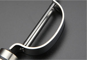 Manual <strong>Triangle</strong> Blade Metal Fruit Slicer Carrot Paring and Vegetable Potato Peeler <strong>Cutter</strong> - Product Image 6