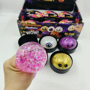 Nouvelle Boîte Squishy Scintillante Halloween en TPR – Balle Anti-Stress à Presser, Jouet Fidget, Cadeau Surprise Amusant pour Adolescents et Adultes, Idéal pour les Fêtes - Product Image 3