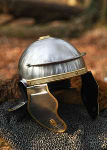 Casco de Centurión Romano de Alta Calidad, Estilo Antiguo, de Metal, para Coleccionistas, Accesorios de Disfraces y Exhibiciones en Eventos - Product Image 3