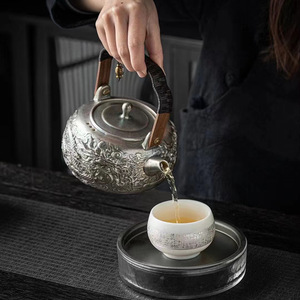 Théière chinoise en argent doré avec dragon sculpté à la main, grande capacité, pour préparer du thé et faire bouillir de l'eau, résistante à la chaleur - Product Image 4
