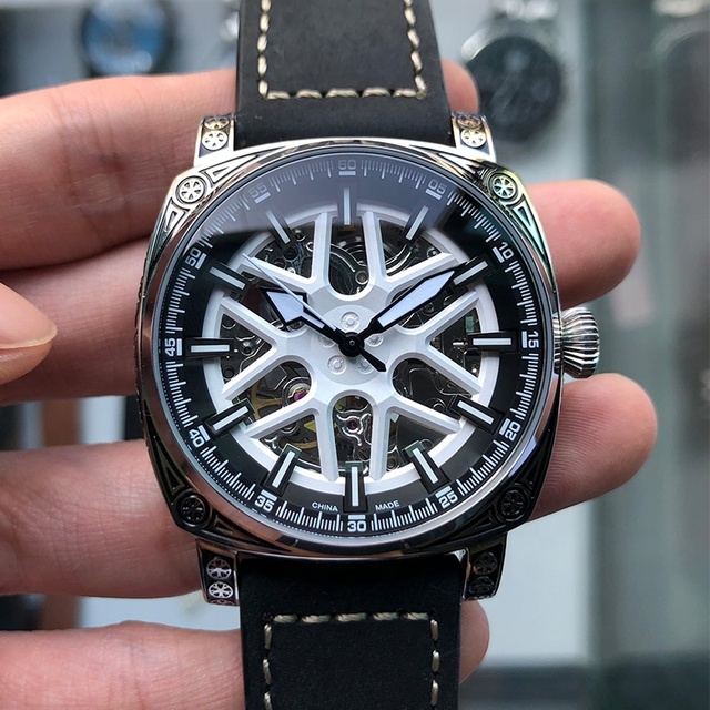 Custom Luxury 316l Stainless Steel Retro Punk Carving Pattern Luminous Skeleton Seagull Mechanical Automatic Movement Watch Man