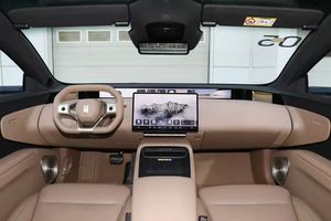 豪华汽车 AVATR 12 <span class=keywords><strong>2026</strong></span> 超级后驱增程版 中国制造 - Product Image 6