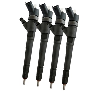 依维柯F1C发动机售后市场的FYX库存高品质柴油共轨喷油器0445110418 5801594342 504389548 0445110520 - Product Image 1