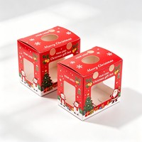 Boîte cadeau de Noël rouge, boîte carrée en carton blanc avec fenêtre, design festif classique, boîte d'emballage avec impression de Père Noël