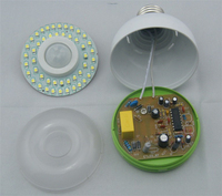 Doméstico E27 7W PIR Sensor de movimiento Led Bombilla de detección de cuerpo es adecuada para pasillos interiores radar Sensor de movimiento Bombilla Led