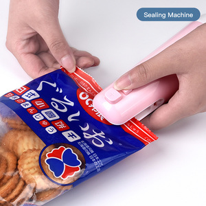 Machine d'emballage <span class=keywords><strong>sous</strong></span> <span class=keywords><strong>vide</strong></span> portable automatique, mini, à piles, faible bruit, pour la conservation des aliments et des collations en plastique à usage domestique - Product Image 4