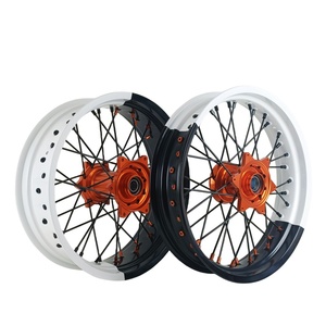 Juego de Ruedas de Motocicleta Supermoto de Aleación de Aluminio CNC de 16 y <span class=keywords><strong>17</strong></span> Pulgadas, Delanteras y Traseras, Blancas y Negras, para KTM EXC Yamaha YZF Fantic Dirt Bike - Product Image 3