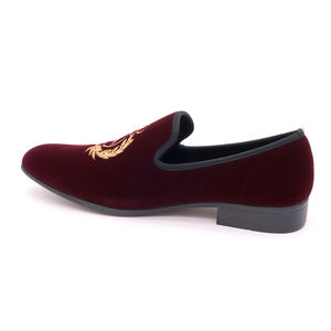 Vendita calda <span class=keywords><strong>scarpe</strong></span> eleganti in pelle scamosciata da <span class=keywords><strong>uomo</strong></span> con ricami in velluto mocassini personalizzabili nuove <span class=keywords><strong>scarpe</strong></span> estive Casual - Product Image 2