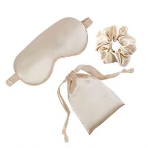 Ensemble de trois pièces : Chouchous en satin européens et américains et Masque de sommeil occultant - Product Image 4