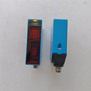 Sensor óptico de proximidad Sick WT24-2B440 de 1200 mm, CC 10-30 V, terminal de tornillo, fabricado en Alemania - Product Image 3