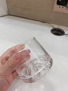 Vasos de Vino de Cristal sin Tallo con Base de Madera y Diseño de Montaña, Personalizados, Económicos, al por Mayor para Hoteles - Product Image 6