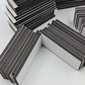 Yapışkan esnek manyetik levha sıcak satış ile özel güçlü siyah esnek kauçuk manyetik şerit - Product Image 2