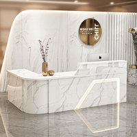 Comptoir de magasin de vêtements personnalisé en L Table de départ Spa incurvé Bureau de réception de salon de beauté Tables de bureau modernes