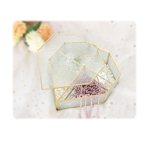 Boîte à bijoux en verre en cuivre dur, boîte en verre au plomb classique, boîte en verre pratique avec une belle finition - Product Image 2