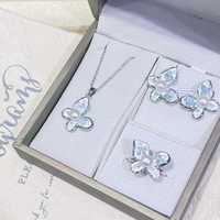 Ensemble de bijoux en laiton plaqué platine de luxe avec papillon, collier, bague et boucles d'oreilles en perles d'eau douce naturelles pour femmes, anniversaire