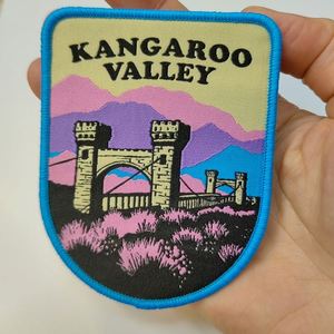 Échantillon Gratuit, Logo Personnalisé, Patch en Tissu Brodé 3D Personnalisé avec Poignées Découpées au Laser, Formes Multiples, Thermocollant - Product Image 1