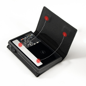 Casekey Saffiano - Tarjetero de Cuero Genuino con Sistema Pop-up, Billetera Delgada e Inteligente para Hombre con Localizador - Product Image 3