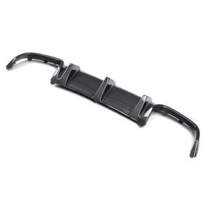 Diffuseur de lèvre arrière en carbone C63 pour <span class=keywords><strong>Mercedes</strong></span> <span class=keywords><strong>Benz</strong></span> <span class=keywords><strong>W204</strong></span> C63 AMG - Product Image 5