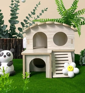 Venta caliente elegante casa <span class=keywords><strong>de</strong></span> hámster <span class=keywords><strong>de</strong></span> madera suministros para mascotas Material <span class=keywords><strong>de</strong></span> madera con divertido hámster juguete nido para mascotas - Product Image 4