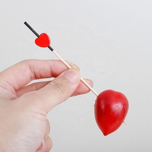 4,72 pouces, paquet de 100, cure-dents en bambou jetables à manche noir et cœur rouge pour apéritifs, boissons, fruits, nourriture - Product Image 4