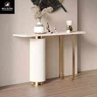 Console d'entrée de luxe moderne avec plateau en pierre frittée, colonne côtelée et pieds en métal doré – Table de hall d'entrée, décoration pour l'entrée de la maison
