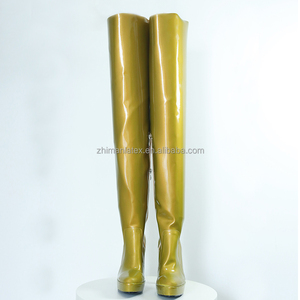 Cuissardes <span class=keywords><strong>en</strong></span> <span class=keywords><strong>latex</strong></span> à talons hauts 1MM Tailles et couleurs personnalisables <span class=keywords><strong>en</strong></span> <span class=keywords><strong>latex</strong></span> unisexe OEM ODM - Product Image 5