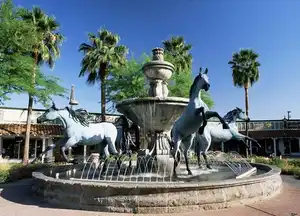 Skulptur Fabrik benutzer definierte Bronze Pferde brunnen Skulptur Brüllen Pferd Wasser brunnen Statue MOQ 1pc
