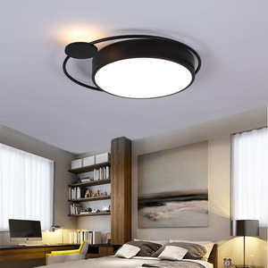Luz de techo LED acrílica creativa con círculo dorado negro para el hogar, oficina, estudio, comedor y dormitorio, iluminación interior para el hogar - Product Image 6