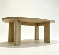 Table basse ovale Elloak, table basse en bois de chêne naturel avec pieds à tenons traversants pour salon, style minimaliste Japandi