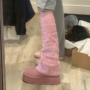 Botas cortas de punto grueso de color rosa con suela de plataforma alta y botas de nieve con combinación de piel y cuero, botas cortas para mujer. - Product Image 6