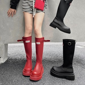 Bottes de pluie pour femmes en couleur unie rouge, nouvelles bottes de chevalier au-dessus du genou pour l'automne, avec bout rond, semelles épaisses, tige en fibre superfine - Product Image 3
