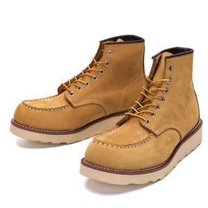 Botas de senderismo de nuevo diseño, hechas a mano y personalizadas, botas de suela gruesa al por mayor, botas de trabajo de primavera, botas chukka retro para hombre - Product Image 1
