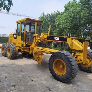 รถเกรดเดอร์ Caterpillar 140H สภาพใหม่เกือบเหมือนใหม่ เครื่องยนต์ CAT 3176C ชั่วโมงการทำงานต่ำ พร้อมริปเปอร์หลัง ดูแลรักษาอย่างดี - Product Image 1