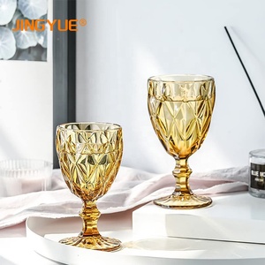 Bán Buôn Đồ Thủy Tinh Cổ Điển Ly Rượu Vang Màu Chạm Nổi Pha Lê Họa Tiết Kim Cương Cổ Điển 220Ml 7.7Oz Cho Tiệc Cưới - Product Image 3