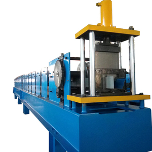 Machine de formage à rouleaux pour gouttières en acier métallique avec moteur et engrenage pour la production de coudes de gouttières et de gouttières de pluie - Product Image 1