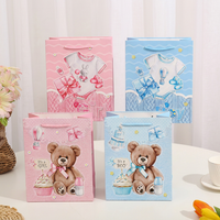 Sac en papier à motif ours mignon et vêtements pour emballage de produits pour bébés, thème animal, design de poussette de dessin animé, touches d'anniversaire