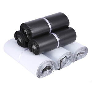 Bolsa sellada de polietileno compostable biodegradable reciclada personalizada para embalaje de zapatos para correo y uso postal Color blanco - Product Image 2