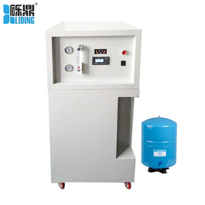 Generador de Agua de Grado Laboratorio con Conectividad para Monitorear la Vida Útil de los Consumibles y Programar Servicios de Mantenimiento Preventivo - Product Image 1
