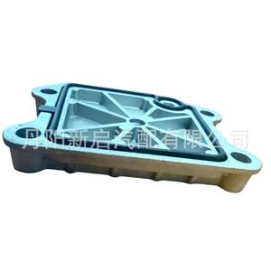 Couverture de ventilation du carter moteur Volvo Truck 20533497 pour remplacement et réparation - Product Image 5