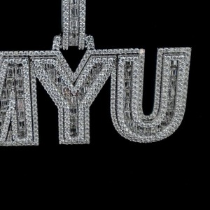 Collier pendentif de luxe en argent sterling avec diamant naturel au design unique et tendance pour bijoux de mode unisexe à prix d'exportation Inde - Product Image 4