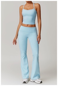 Ensemble de yoga pour femmes en tissu recyclé écologique, solide et respirant, soutien-gorge de sport à séchage rapide, pantalon évasé taille haute pour soulever les fesses, ensemble de 2 pièces - Product Image 5