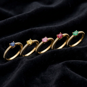 Anillo de boda de zafiro amarillo natural ovalado y diamantes naturales redondos en joyería fina de oro amarillo de 14 quilates para boda y fiesta. - Product Image 1
