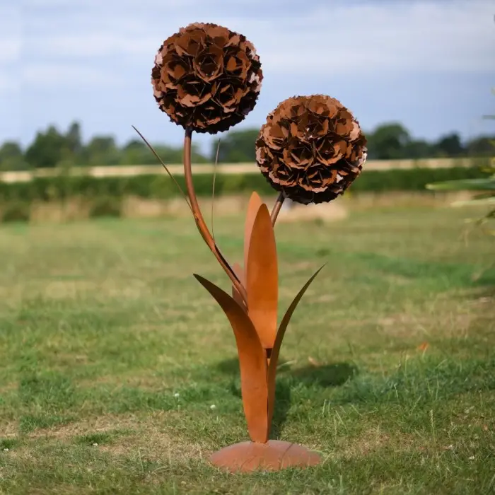 Fornecimento de fábrica lanternas de metal enferrujado flor metal enferrujado recortes de flores jardim ao ar livre