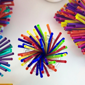 Đầy màu sắc dùng một lần uốn cong Polypropylene ống hút nhựa cho tùy chỉnh nước uống bên in logo bộ đồ ăn cho quán bar - Product Image 6