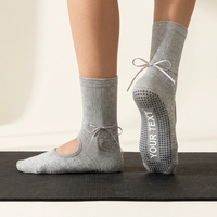 Chaussettes de yoga pour jeunes, design personnalisé, logo personnalisé, chaussettes en coton tricoté, chaussettes de ballet antidérapantes pour femmes, chaussettes de pilates antidérapantes pour femmes