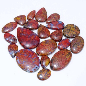 Piedra de Cristal de Ágata Natural Húngara Fabricada en India para Decoración del Hogar, Meditación, Feng Shui y Prácticas de Sanación en Venta - Product Image 3