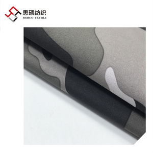 Tissu Imprimé Softshell Fonctionnel Extensible dans les 4 Sens avec TPU Stratifié et Polaire Imperméable Respirant <span class=keywords><strong>pour</strong></span> l'Extérieur - Grande Vente - Product Image 6
