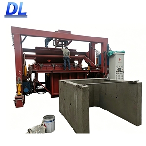 Machine italienne mobile de vibroformage <span class=keywords><strong>pour</strong></span> éléments en béton préfabriqués / Moule <span class=keywords><strong>pour</strong></span> tuyaux de drainage, blocs de fondation, barrières routières en jersey - Product Image 6