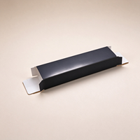 Boîte cadeau en papier kraft noir en gros avec fenêtre perforée, emballage en matériaux recyclés, emballage de produit personnalisé